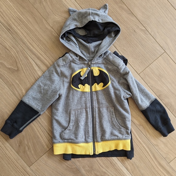 Hanna Andersson Other - Hanna Andersson Batman Hoodie with Removable Cape Size 4(100 cm)